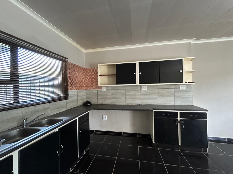 To Let 1 Bedroom Property for Rent in Vaalpark Free State